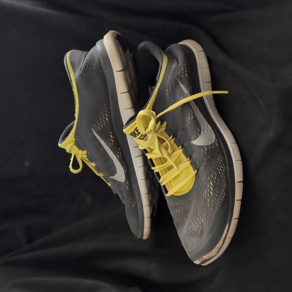 Nike Free 3.0 V5 Men's 12.5 US - Picture 2 of 5